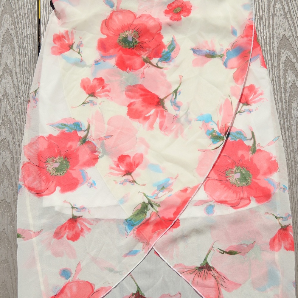 🌻SPRING SALE🌻 - Picture 3 of 6